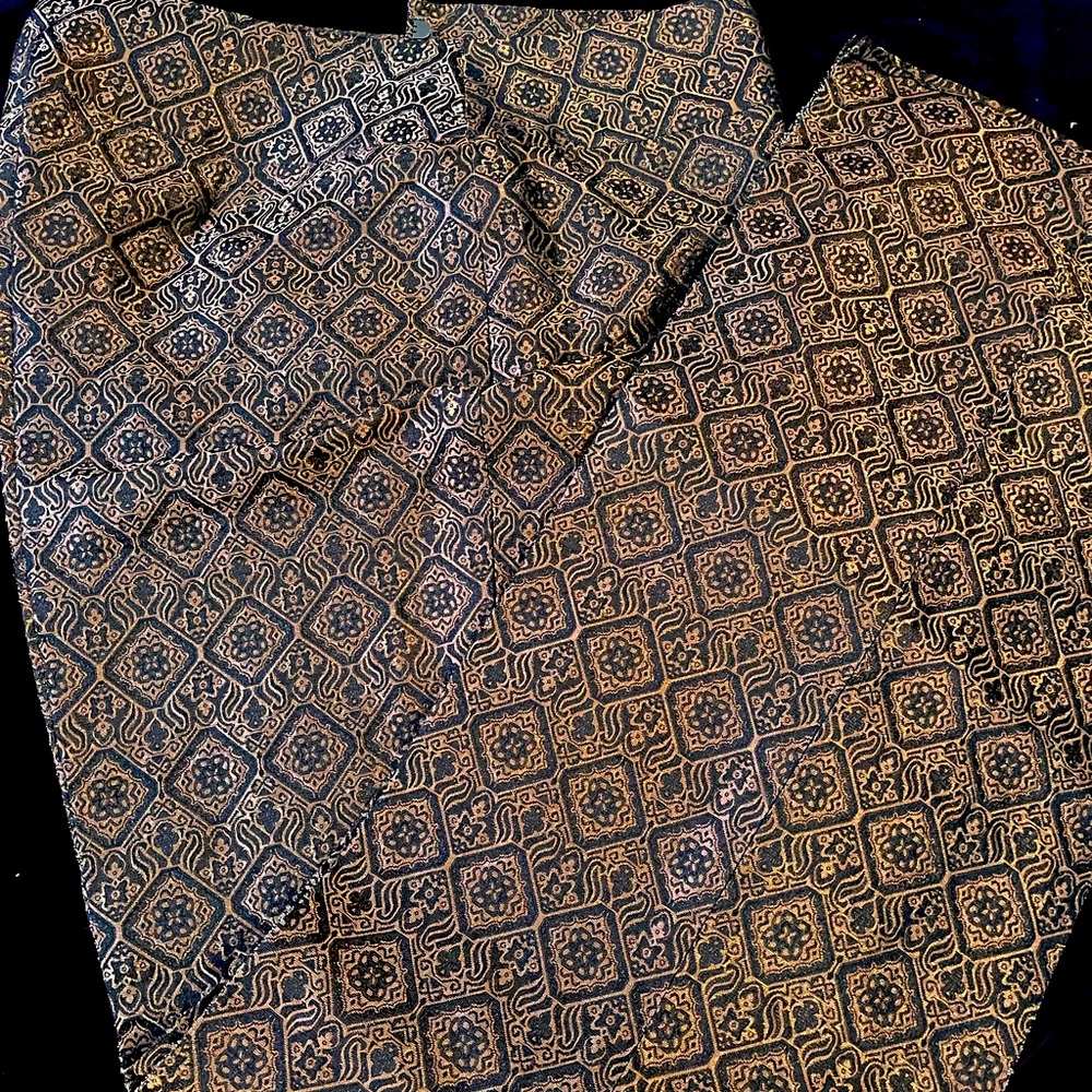Beautiful bronze gold with brown tones brocade dress pants,wide leg